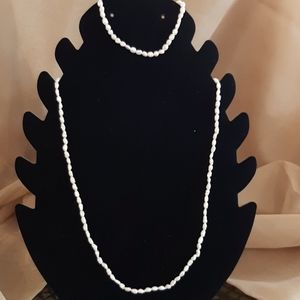 Freshwater Pearl Neclace and Bracelet